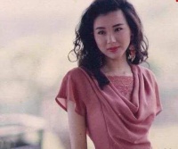 曾被誉为“台湾第一美人”，一生只谈过一次恋爱，今54岁依旧美丽