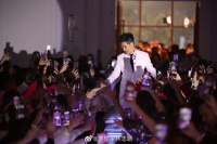 林志颖正式复工出席活动 晒现场照发文感谢粉丝