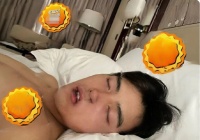 陈飞宇床照的三个重要细节：睡姿像极吴某凡，女方想借床照上位