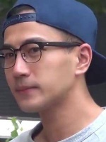 刘恺威接女儿小糯米放学，曾经为了家庭他选择暂时放下事业……