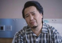 TVB前知名男星在内地开茶餐厅！亲自搬货冲奶茶，毫无明星架子