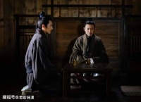 瀛奎律髓90·卷32忠愤类，杜甫一饭不忘君，多见于诗