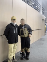 谢霆锋张柏芝现身日本，疑为两儿子和好，滑雪场共度情人节