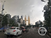夜雨丨忆卿：重庆街头（外一首）