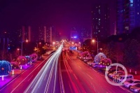 夜雨丨北鱼：街灯（外一首）