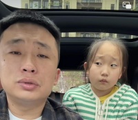 9岁网红杨子钰被爸抛弃？杨爸靠女吸粉千万后：感情变淡、想散伙