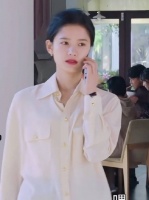 她真的就是让人一眼就喜欢上的大美女……