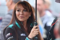 赌王长孙女宣布年底再婚 已战胜病魔并组建车队