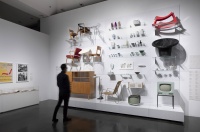 300余组/件作品亮相清华艺博，展现德国现代设计的轨迹