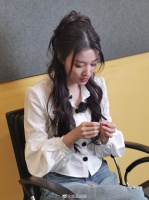 王楚然扫楼生图来啦~今天状态如何？