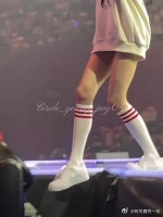 我的妈，腿真的好长