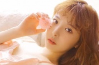 女人40岁以后，如果还这么“玩”，多半是婚外有人了
