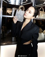 蔡依林最新活动造型，这状态没谁了，也太好看啦……