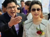 霍启刚郭晶晶搬入1.5亿带花园泳池独立屋