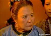袭人母亲去世在家守孝，贾母得知后，为什么极为不满？