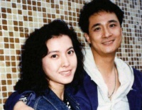 他是香港第一美男子，曾迷倒刘嘉玲与林青霞，晚年生活令人惋惜