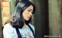 再婚当天，前夫仍发短信求复合，看到丈夫的回复，我哭着说没嫁错人！