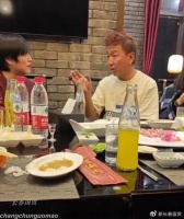 消失五年，48岁陈羽凡近照曝光，脸部圆润身材发福变成这样了