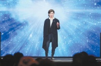 这年头还有人在写武侠吗？ “侠女”飘灯孤注一掷，用了16年！