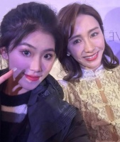 51岁黎姿无修图照现老态，网友：把女神拍丑了