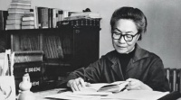杨绛：到了一定年纪，关起门，拉好窗，扫净屋