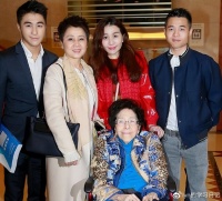 赌王姐姐去世享年106岁，丈夫跟情人出海遇海难，女儿也早就去世