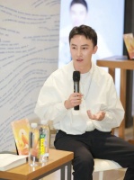 FGA CHAT | 周宏翔：专注写女性群像的男作家