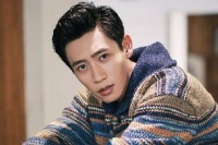 魏晨求婚女友竟是我们熟悉的她，究竟是什么让她吸引了魏晨？