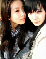 杨幂发博为刘诗诗庆生：生日快乐 一切都好