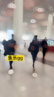 霆锋在阿菲面前特别乖 这么多年都是如此……