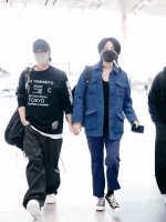 自从前夫李亚鹏频频在网络上晒孩子、晒老婆、晒幸福之后……