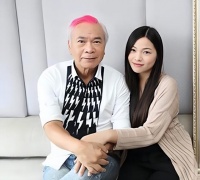 相差36岁父女恋！TVB知名老戏骨宣布将财产赠予女友，在今年完婚