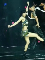 lisa辣妹性感热舞，谁不爱