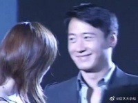 他是真正的韩流鼻祖，至今在韩国的受欢迎度仅次于张国荣……