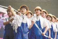 繁花下，孩子们诗乐和鸣颂羊城