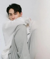 曝29岁男星未婚先孕，恋爱11年不领证