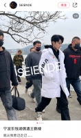 宁波东钱湖偶遇王鹤棣，这是路人视角原相机生图啊谁敢信！