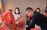 他结婚了！全网祝福