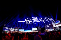 轩逸：幸福是一种“信仰”