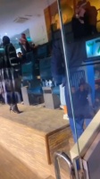 乔治娜带着迷你罗去看C罗的比赛，小家伙这气质也太好了……
