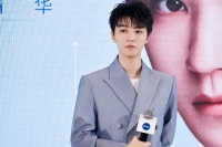 L艺人带女儿混圈？王俊凯被骂了？孙俪是卷王？丁泽仁黏队友炒作？姨太问答