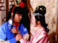 从梦幻角度入手，看秦可卿与贾宝玉两人之间到底有什么关系？