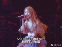 靠！连脚趾头都这么美！