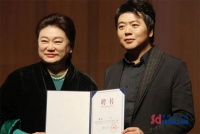 著名音乐制作人张卫宁、著名钢琴演奏家郎朗先后受聘这一高校