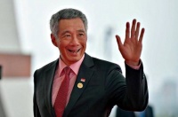 世界各国政要，扎堆开启访华之旅，其中一架专机，从南海起飞