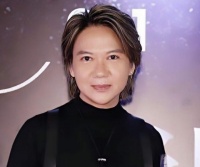 香港知名男星与女友分手，对方消费高，恋爱17年仍未存够老婆本