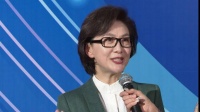 海霞亮相闭幕式红毯现场