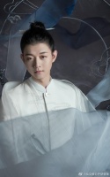 霍尊，走到今天这一步“始作俑者”是他的爸妈