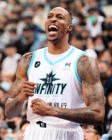 花边不断！霍华德与神秘女深夜手牵手 遭女网友控诉玩弄感情