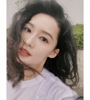 李沁你真的很美呀，美女果然能驾驭住任何发型……